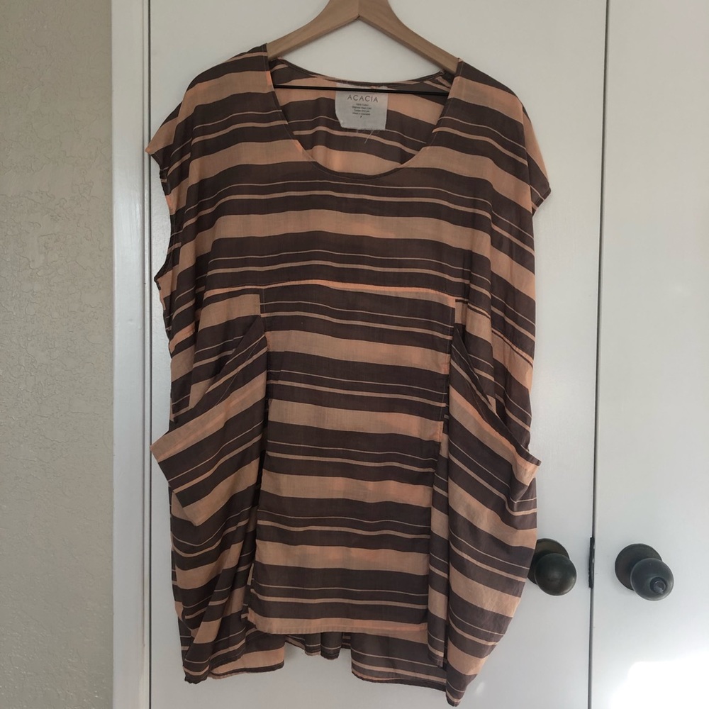 Acacia Mana dress